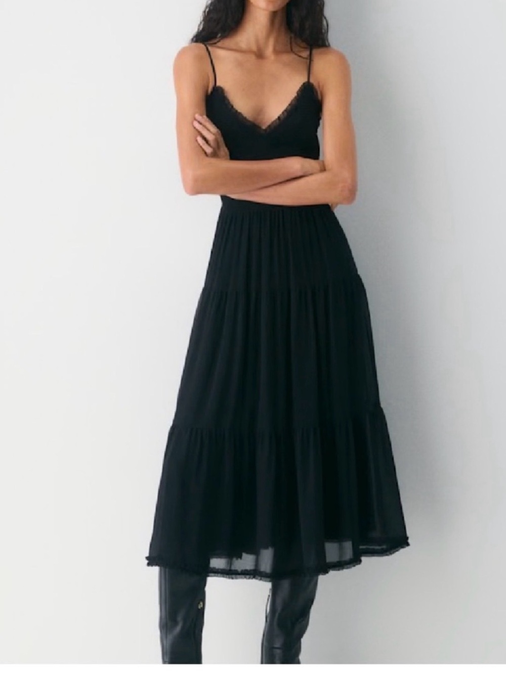 Aritzia Wilfred Tuberose Dress Chiffon tiered midi dress Size Medium